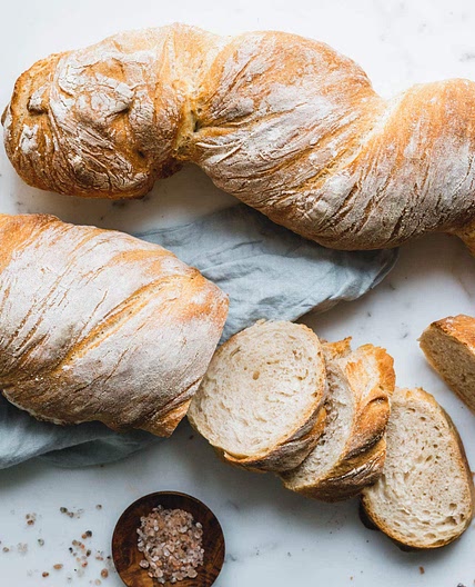 Einfaches Wurzelbrot