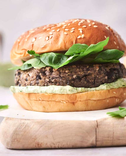 Veggie burgers with cilantro mayo