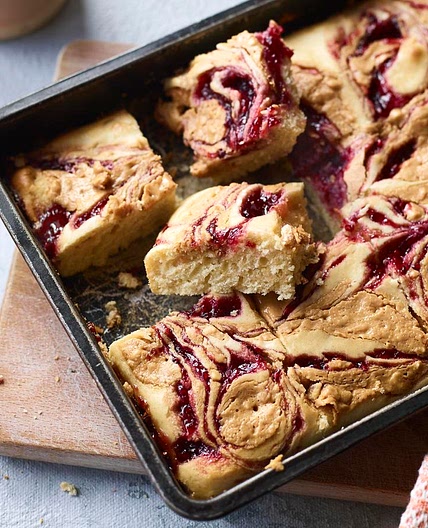 Peanut butter and jelly traybake