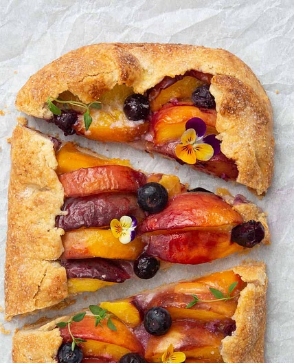 Easy Peach galette
