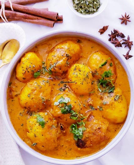 Dum Aloo/ Dum Alu