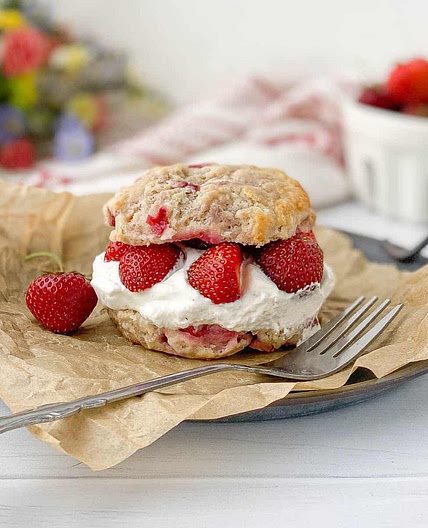 Strawberry Biscuit Shortcake