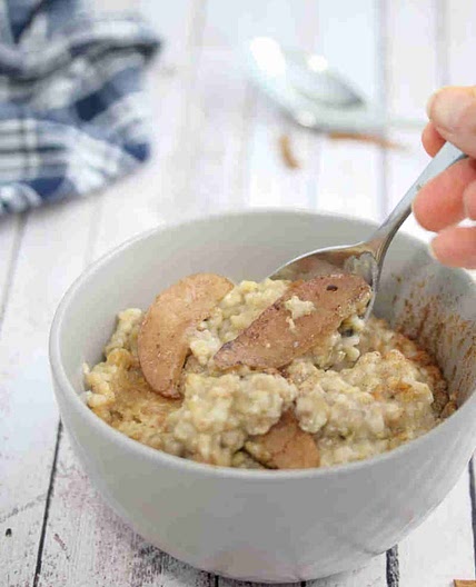Maple Cinnamon Slow Cooker Porridge