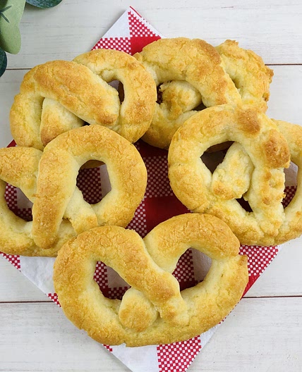 Gluten Free Soft Pretzels