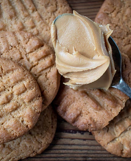 Peanut Butter Banana Vegan Cookies