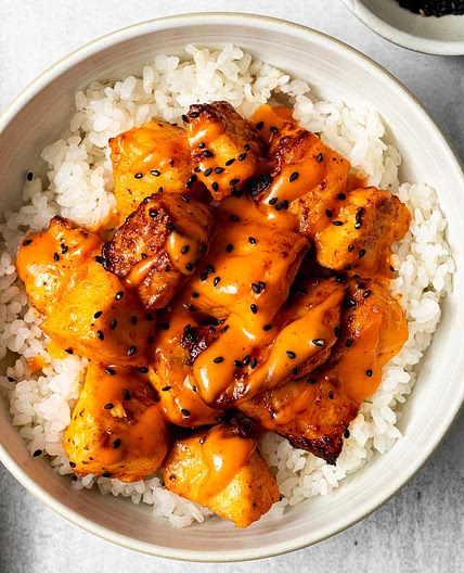 Air Fryer Bang Bang Salmon Bites