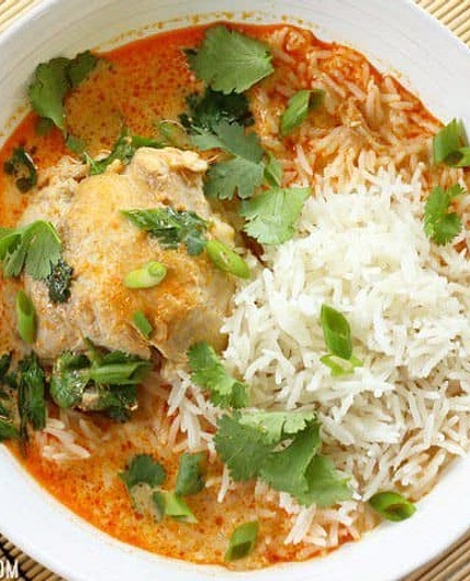 Thai Coconut Curry Chicken Thighs