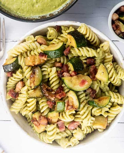 Creamy Courgette Pasta with Pancetta And No Cream