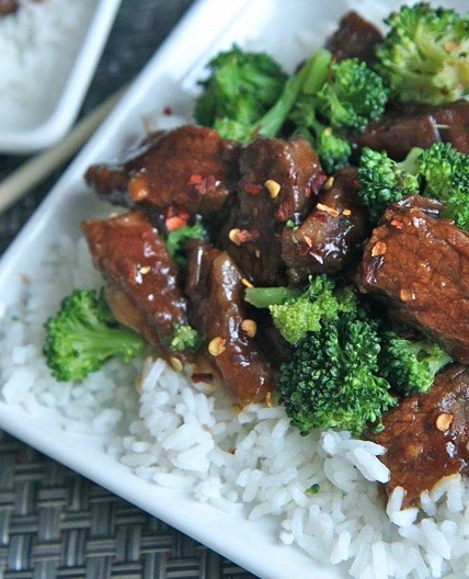Slow Cooker Beef and Broccoli