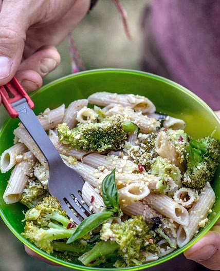 One Pot Lemon Broccoli Pasta