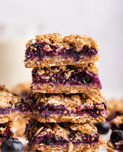 Healthy Blueberry Crumble Bars