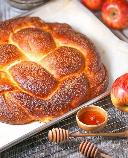 Apple Challah