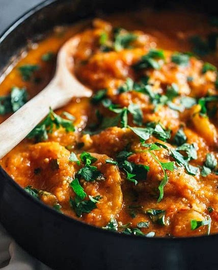 One Pot Spanish Chicken and Potatoes