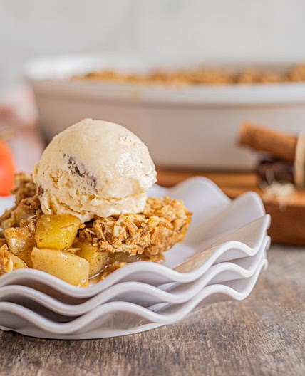Edna's Apple Crumble (Aka. Apple Crisp)