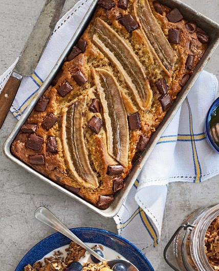 Best Easy Chocolate Chunk Banana Bread Recipe