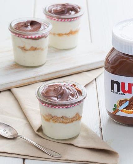 Bicchierini con crema di torrone e Nutella®