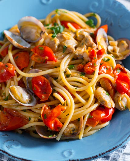 Spaghetti alle vongole e pomodorini