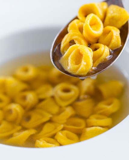 Tortellini in brodo