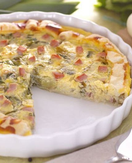 Quiche con scarola e cubetti di cotto