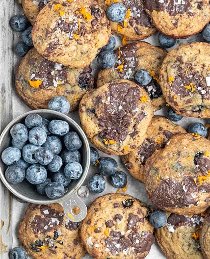 Chewy Blueberry Chocolate Chip Cookies