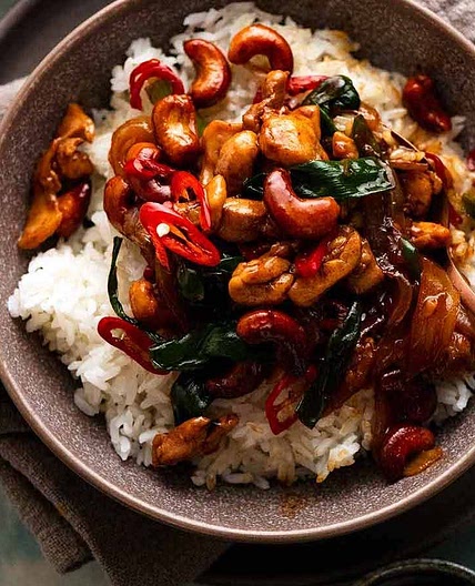 Thai Cashew Chicken Stir Fry