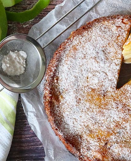French Apple Cake