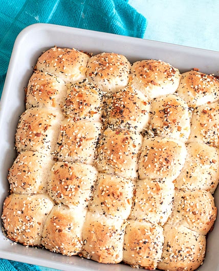 Best Dinner Rolls with Everything Bagel
