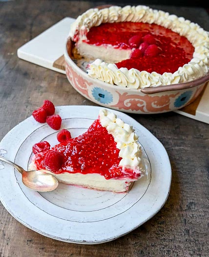Raspberry Cream Pie