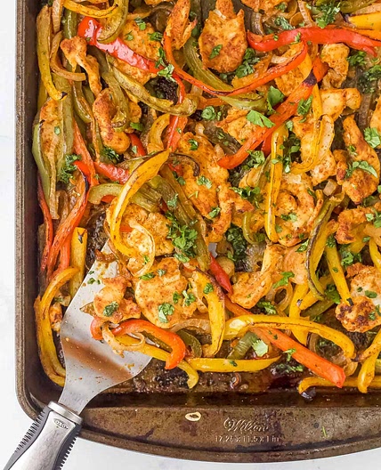 Easy Sheet Pan Chicken Fajitas