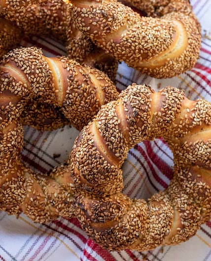 Simit (Turkish Sesame Bagel)