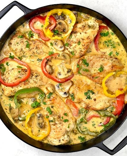 Easy Creamy Chicken Skillet