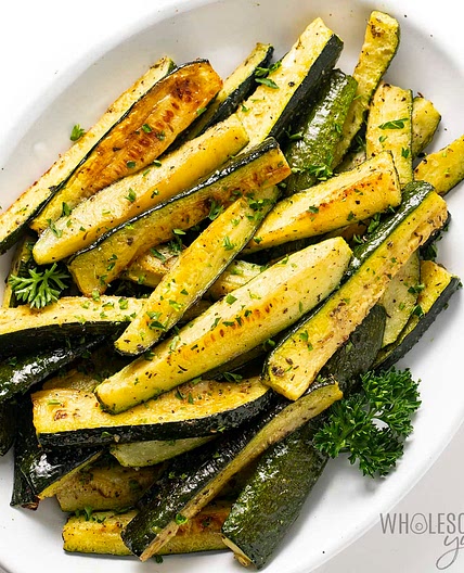 Roasted Zucchini (Easy Recipe)