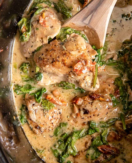 Tuscan Slow Cooker Chicken Thighs