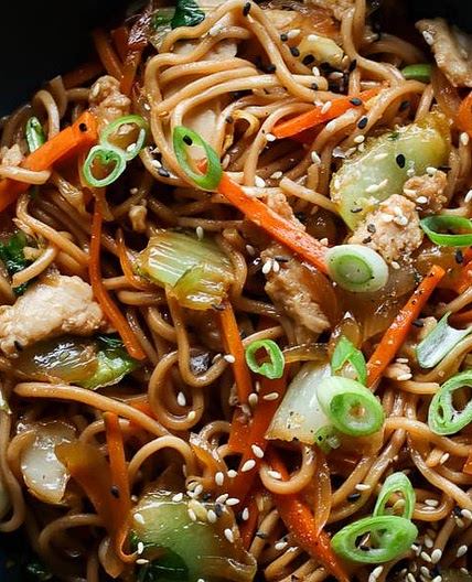 The Best Vegan Chow Mein