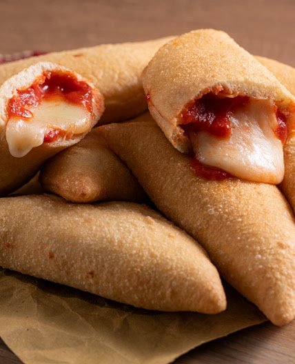 Panzerotti (calzoni) fritti