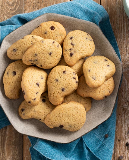 Biscotti con gocce di cioccolato