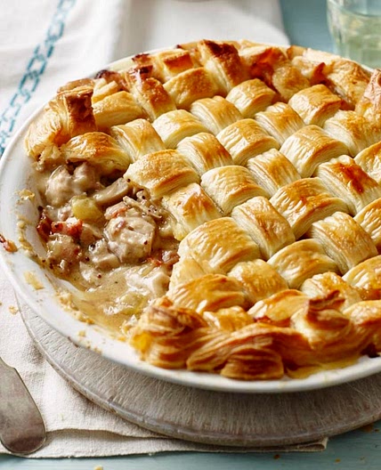 Chicken and bacon pie