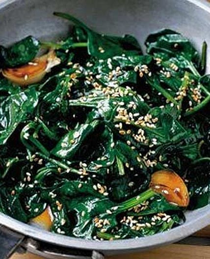 Speedy soy spinach