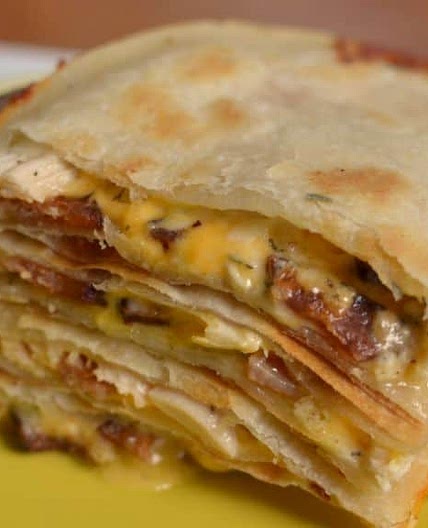 Easy Chicken Quesadilla Recipe