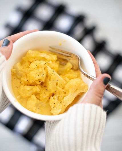 Instant Pot Cauliflower Mac and Cheese