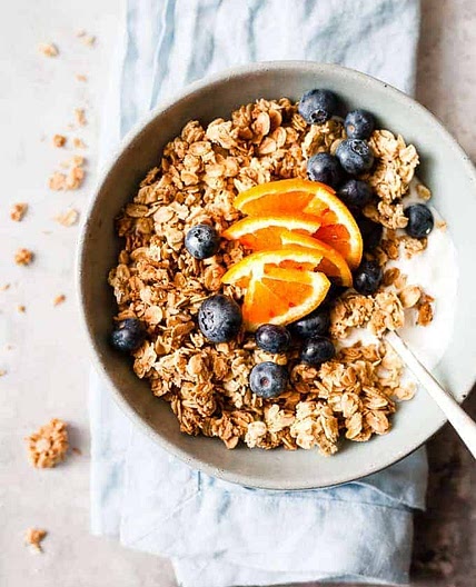 Easy Homemade Granola (3 Ingredients)