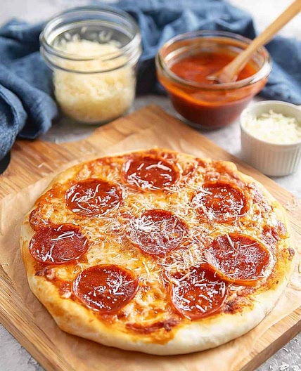 Pizza z tortilli (w air fryerze)