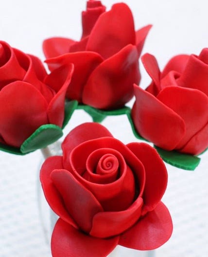 Chocolate Covered Strawberry Fondant Roses