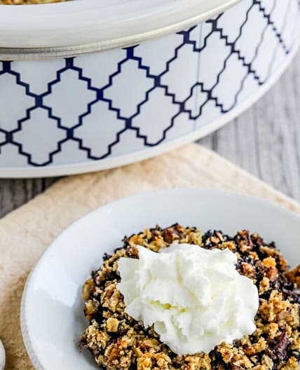 Slow Cooker Blueberry Crisp