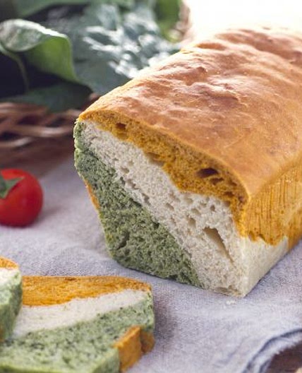 Pane tricolore