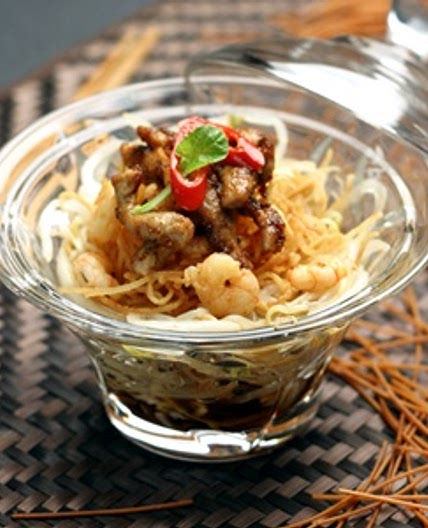 동남아식튀김국수샐러드