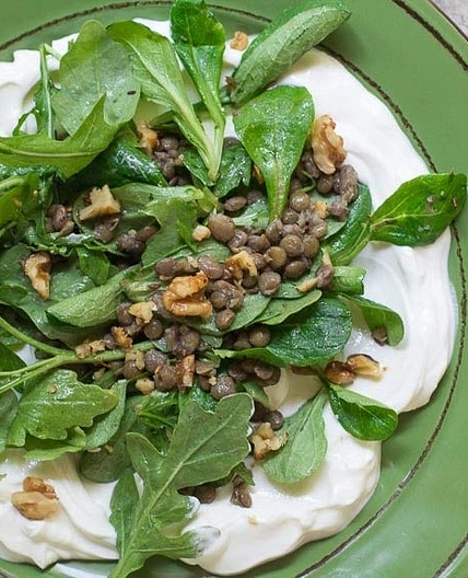 Low FODMAP Lentil Salad with Greens & Yogurt