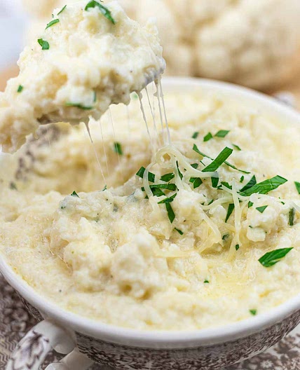 Cheesy Cauliflower Rice