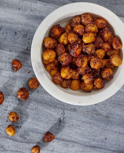 Cinnamon-Sugar Roasted Chickpeas