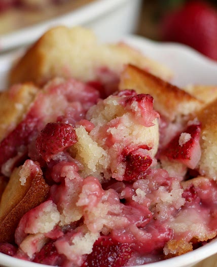 Fresh Strawberry Cobbler